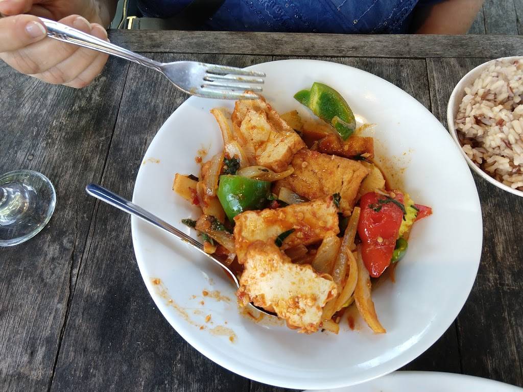 Dara Thai/Lao Cuisine | restaurant | 1549 Shattuck Ave, Berkeley, CA 94709, USA | 5108412002 OR +1 510-841-2002