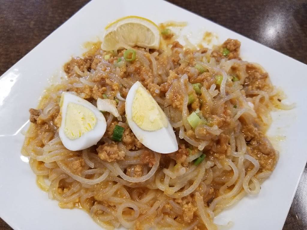 DelCiano Pinoy Cuisine | restaurant | 6401 S Cooper St #143, Arlington, TX 76001, USA | 8178976134 OR +1 817-897-6134