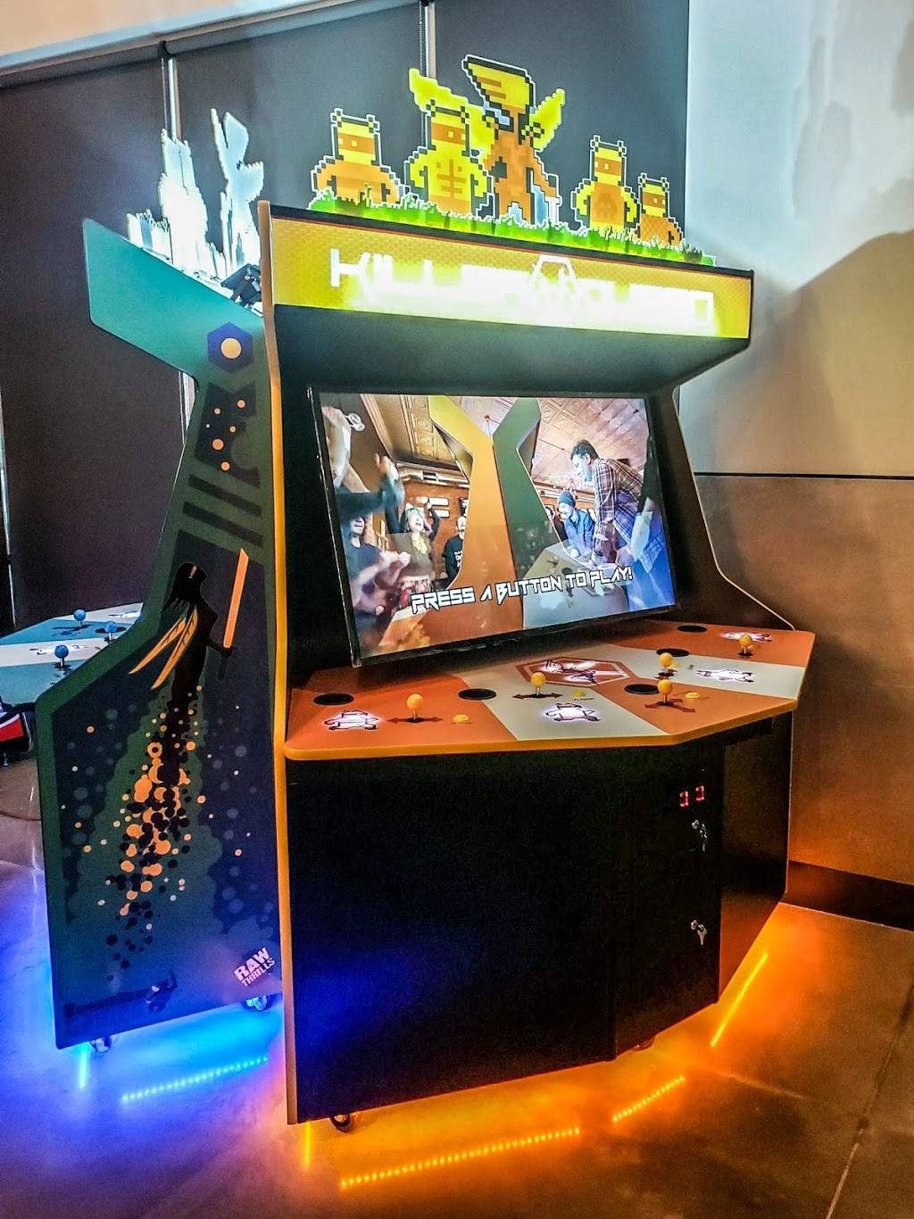 EinSteins Pub & Arcade | night club | 16733 W Airport Blvd #290, Richmond, TX 77407, USA | 8325320331 OR +1 832-532-0331