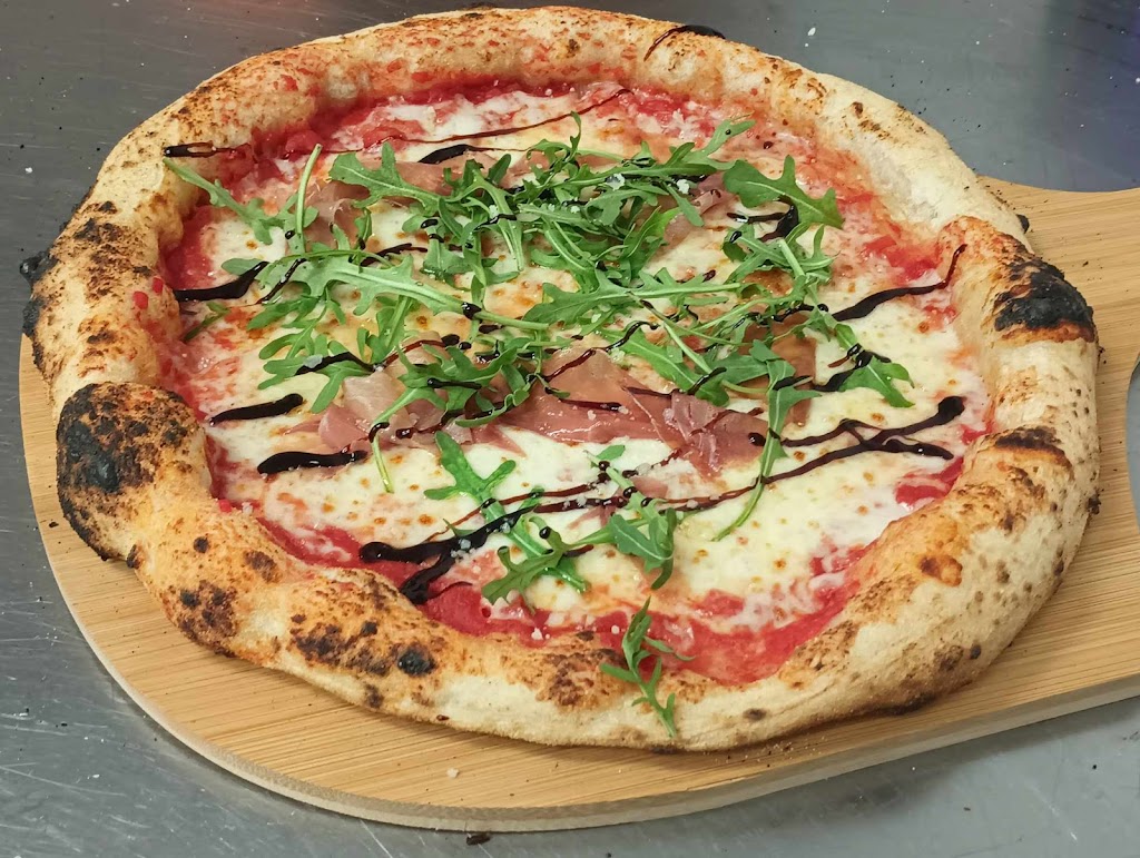 The Brick Seguin | restaurant | 736 E Kingsbury St, Seguin, TX 78155, USA | 8304334212 OR +1 830-433-4212