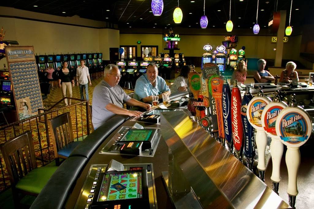 Rail City Ale House | restaurant | 2121 Victorian Ave, Sparks, NV 89431, USA | 7753599440 OR +1 775-359-9440