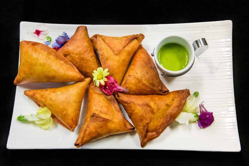 Genis Ethiopian | restaurant | 501 2nd Ave W, Seattle, WA 98199, USA | 6412331057 OR +1 641-233-1057