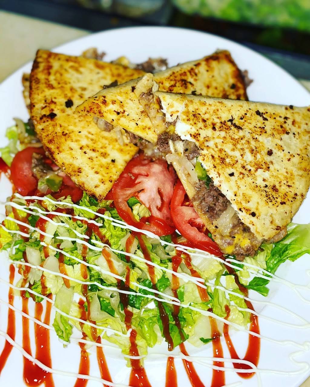 Foodgitive | restaurant | 6096 Radecke Ave, Baltimore, MD 21206, USA | 4435270404 OR +1 443-527-0404