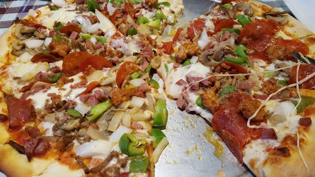 Di Ciccos Italian Restaurant | restaurant | 144 N Blackstone Ave, Fresno, CA 93701, USA | 5592377054 OR +1 559-237-7054