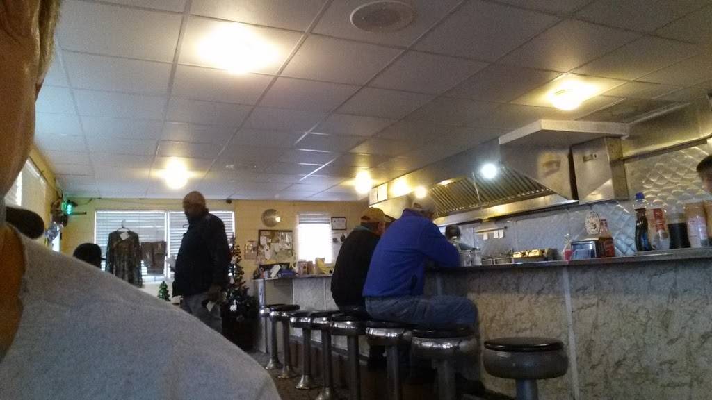 JennaBugs Cafe | restaurant | 88 Delway Hwy, Rose Hill, NC 28458, USA | 9105326040 OR +1 910-532-6040