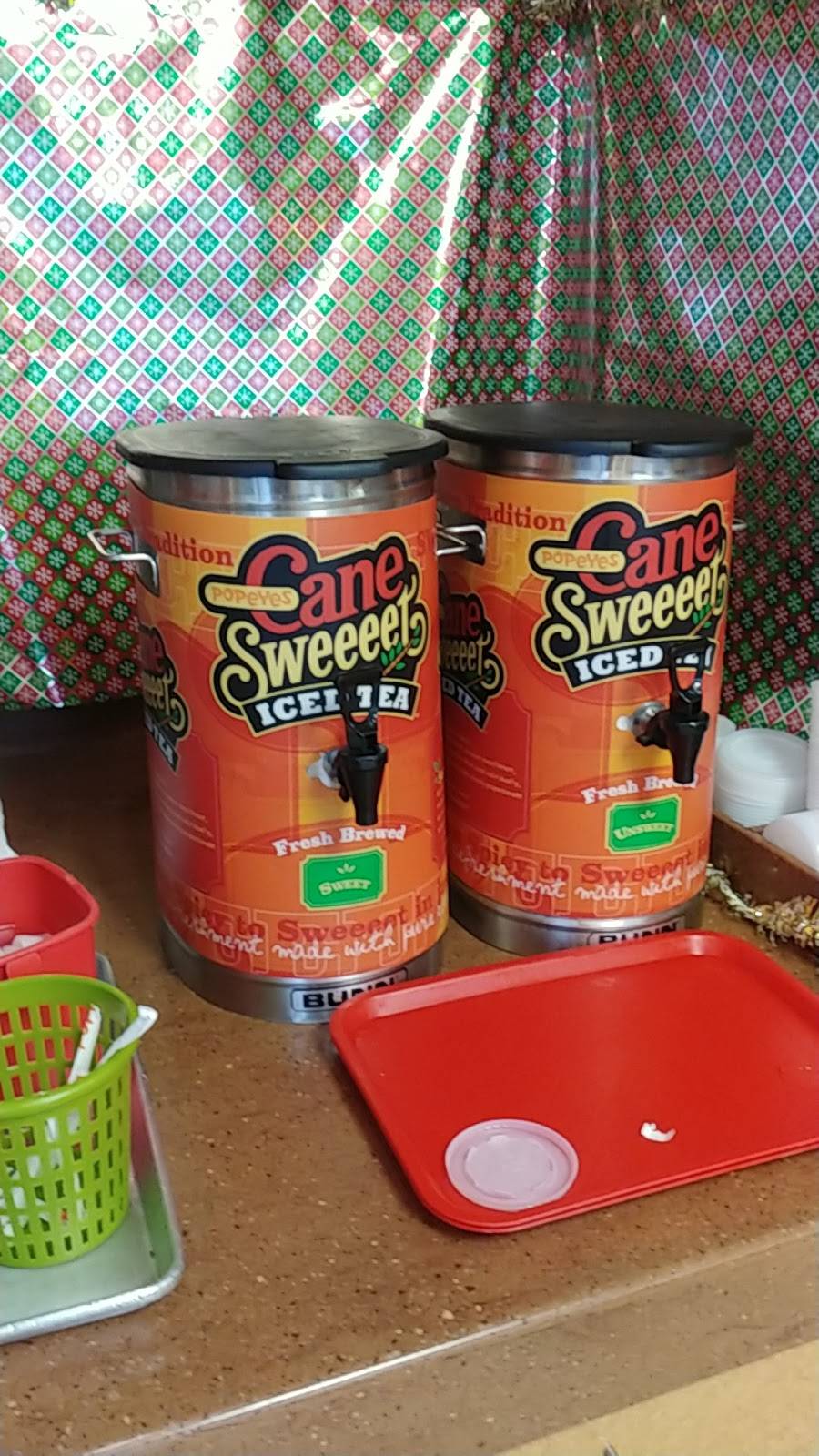 Popeyes Louisiana Kitchen | restaurant | 553 Sayre Ave, Perth Amboy, NJ 08861, USA | 7326385918 OR +1 732-638-5918