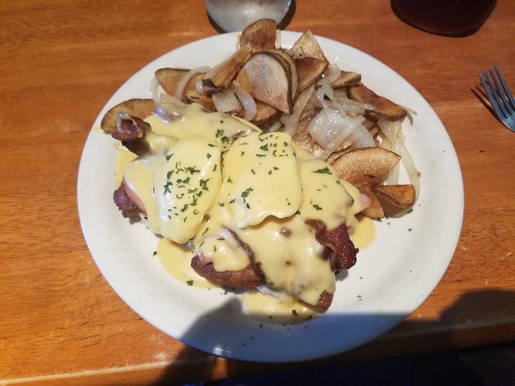 The Buttered Biscuit Restaurant And Bar | restaurant | 9801 219th Ave Ct E, Bonney Lake, WA 98391, USA | 2538624441 OR +1 253-862-4441