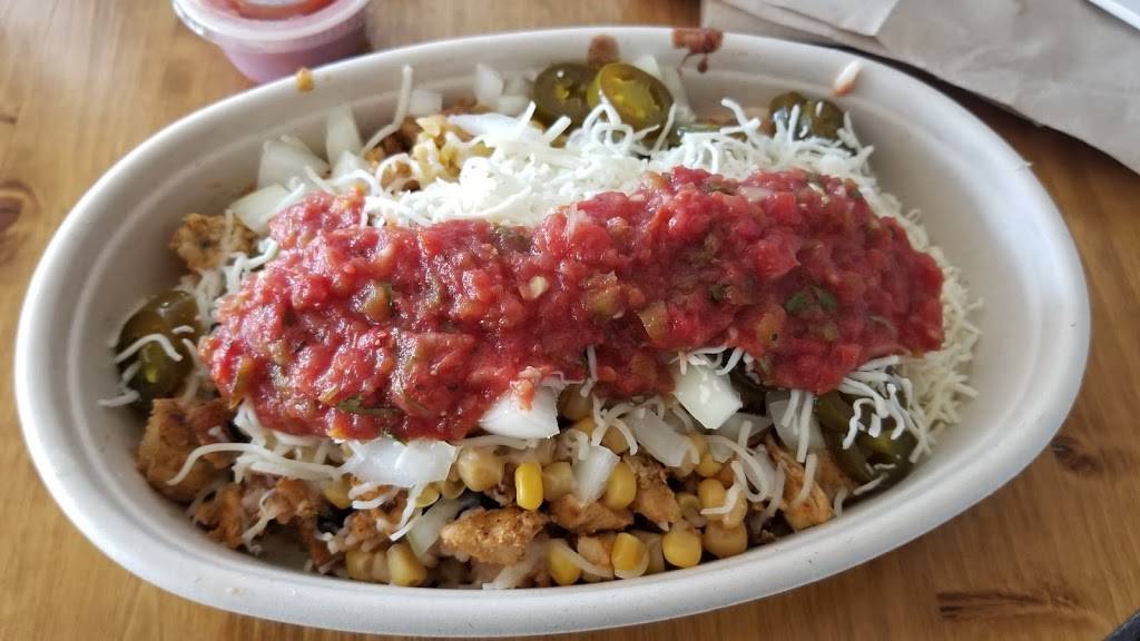 Azul | restaurant | 306 N Bridge St, Bedford, VA 24523, USA | 5405835088 OR +1 540-583-5088