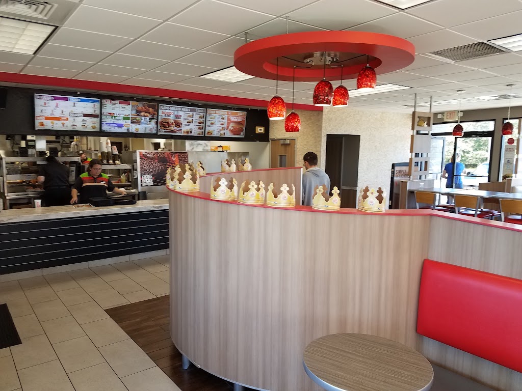 Burger King | restaurant | 8590 Navarre Pkwy, Navarre, FL 32566, USA | 8509391659 OR +1 850-939-1659