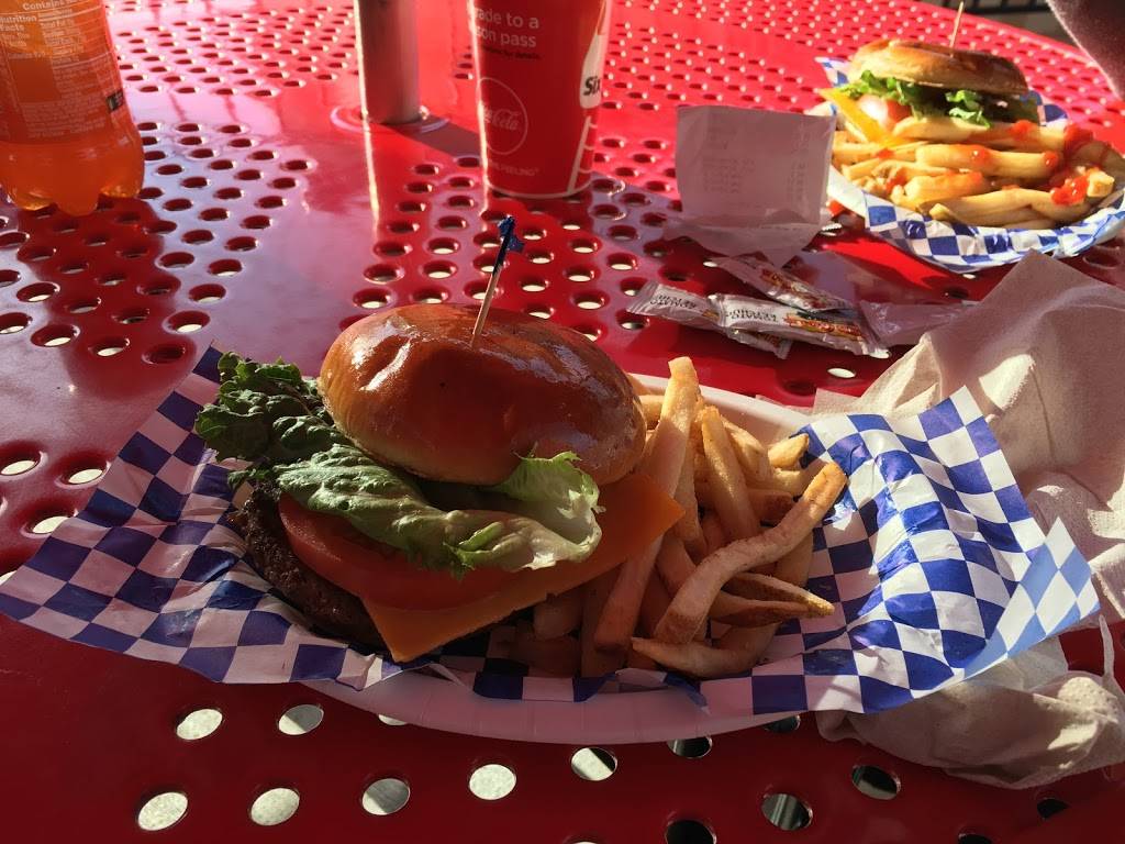 Johnny Rockets | restaurant | SIX FLAGS MAGIC MOUNTAIN, 26101 Magic Mountain Pkwy, Valencia, CA 91355, USA | 6612554819 OR +1 661-255-4819