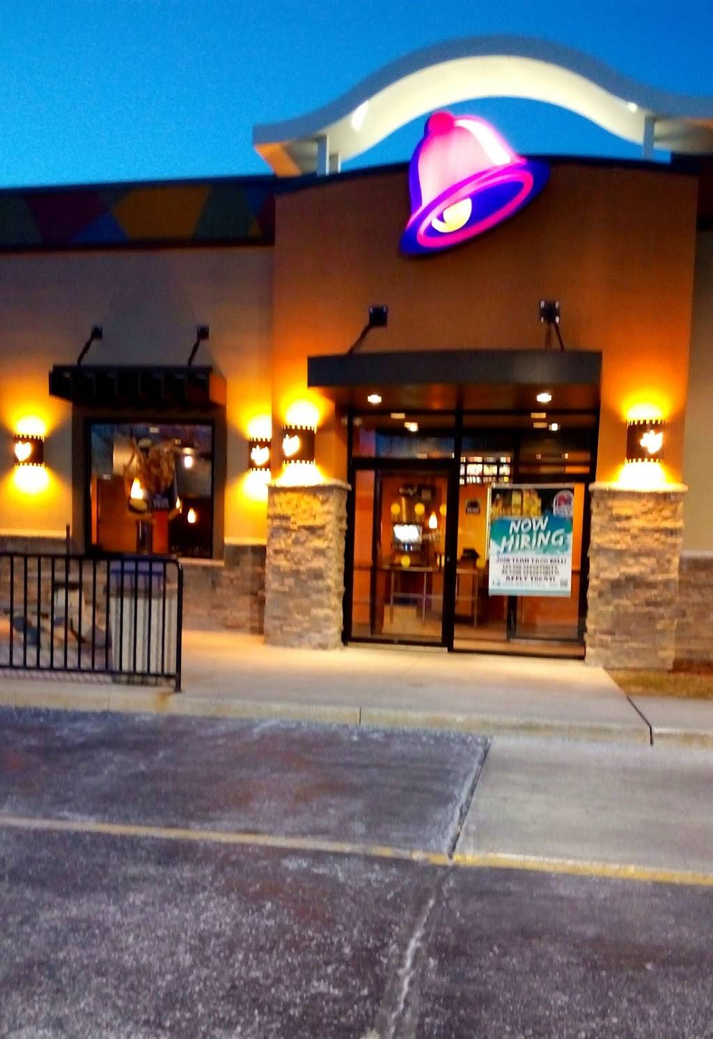 Taco Bell | meal takeaway | 250 S Foster Dr, Saukville, WI 53080, USA | 2622686997 OR +1 262-268-6997