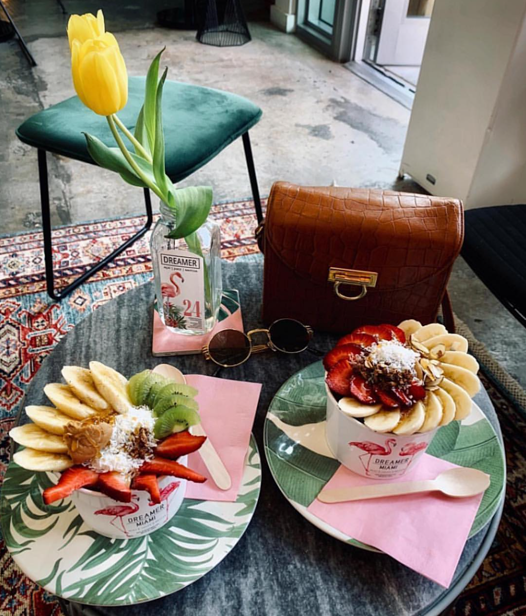 Dreamer Acai Juice Matcha (SOFI) | cafe | 100 Collins Ave # Cu-3, Miami Beach, FL 33139, USA | 7862756164 OR +1 786-275-6164