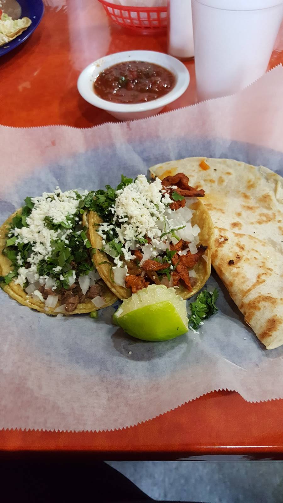 La Morelia Mexican Restaurant | restaurant | 810 Park Ave, Muscatine, IA 52761, USA | 5635541491 OR +1 563-554-1491