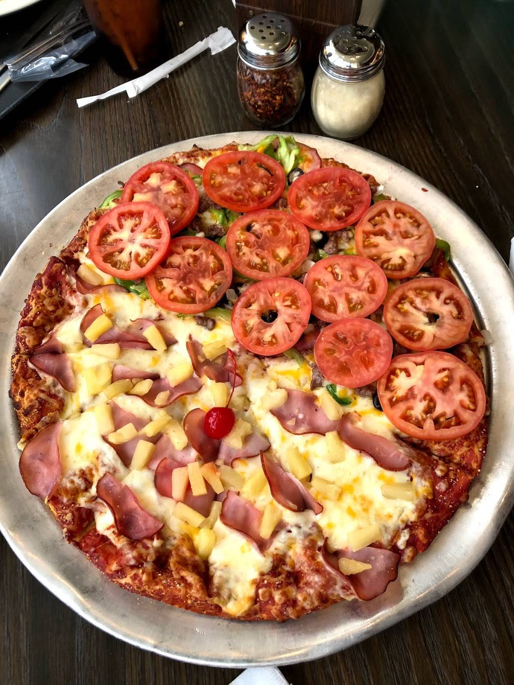 Fargos Pizza | restaurant | 2910 E Platte Ave, Colorado Springs, CO 80909, USA | 7194735540 OR +1 719-473-5540