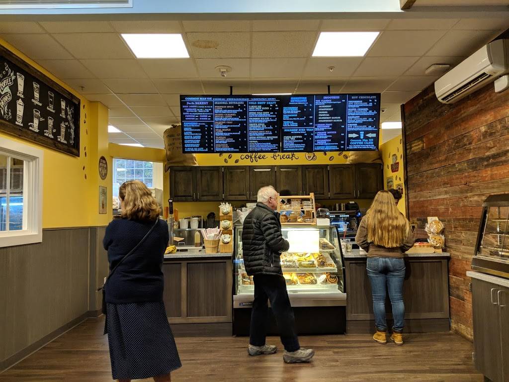 The Common Man Roadside South at the Hooksett Welcome Center | restaurant | Hooksett, NH 03106, USA | 6032105305 OR +1 603-210-5305