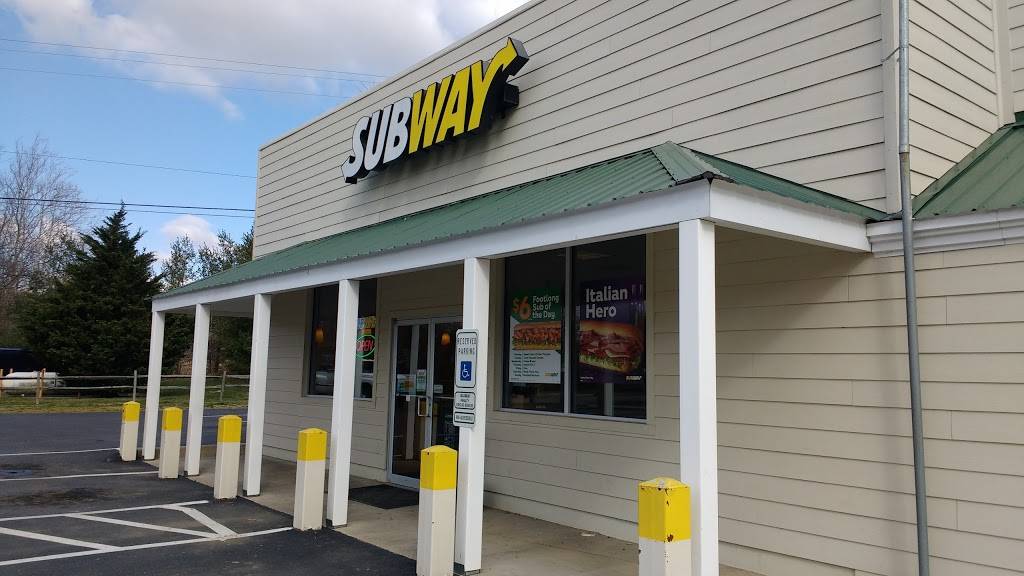 Subway | restaurant | 3529 Lee Hwy, Greenville, VA 24440, USA | 5403373850 OR +1 540-337-3850