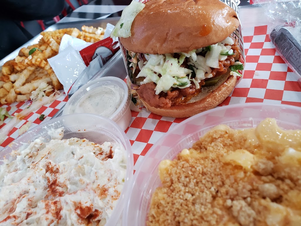 Nash & Proper | restaurant | 9080 Laguna Main St Suite 2, Elk Grove, CA 95758, USA | 9168978437 OR +1 916-897-8437