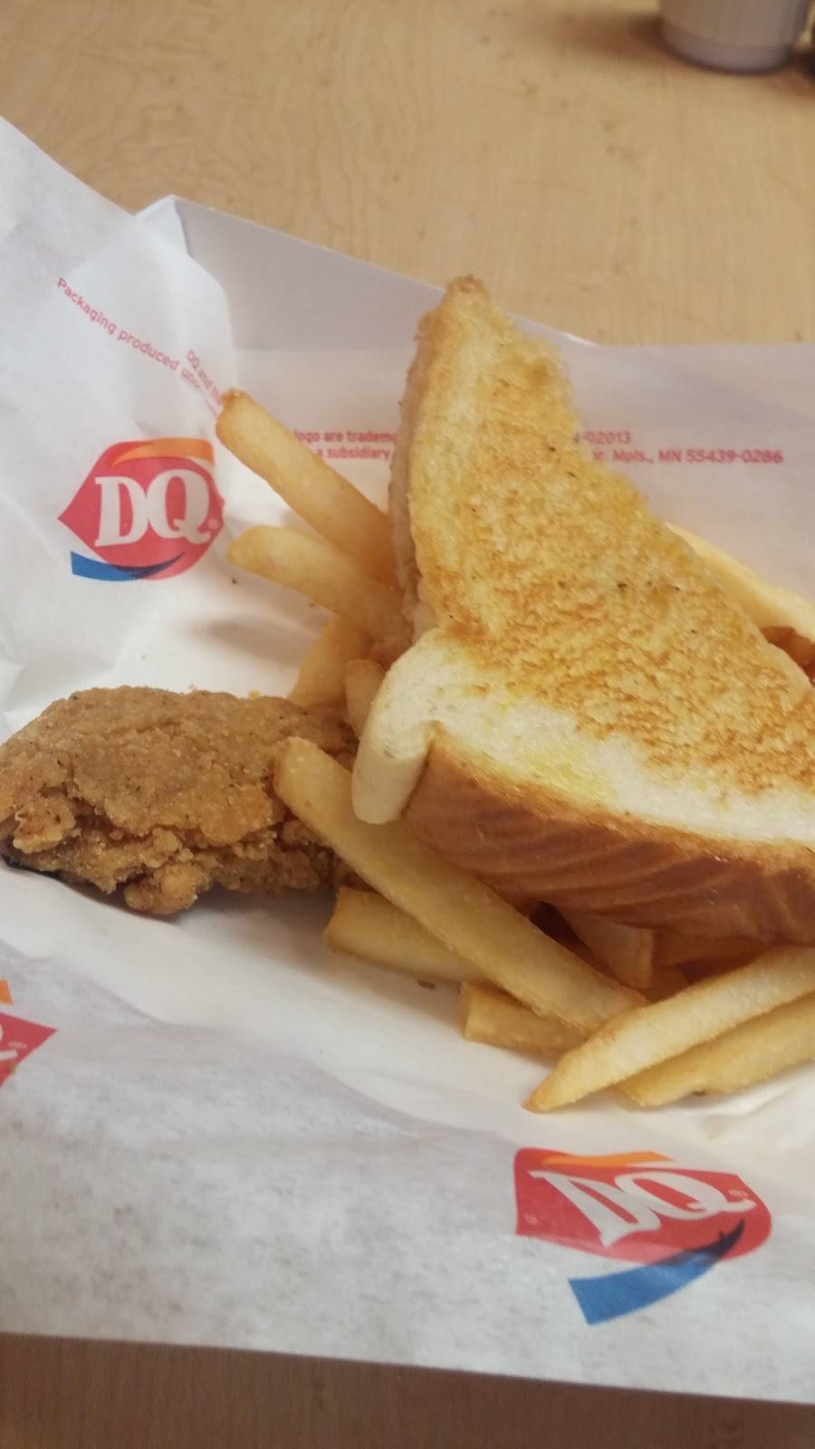 Dairy Queen Grill & Chill | restaurant | 1404 N Main St, Huntingburg, IN 47542, USA | 8126835083 OR +1 812-683-5083