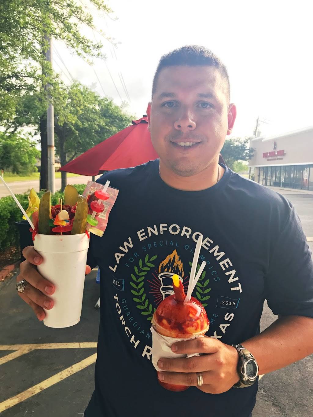 Tiki-Kone Snowcones & Treats | restaurant | 2512 1/2 E Broadway St, Pearland, TX 77581, USA | 8325733782 OR +1 832-573-3782