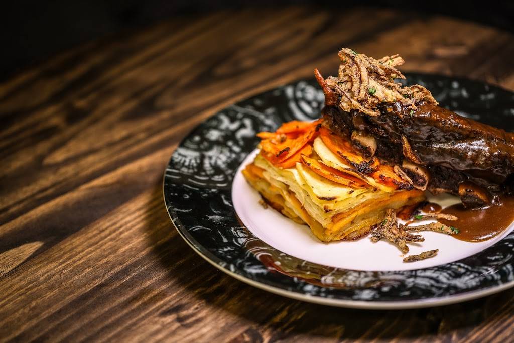 Pearl City Hops | restaurant | 150 W 4th St, Jamestown, NY 14701, USA | 7164887227 OR +1 716-488-7227