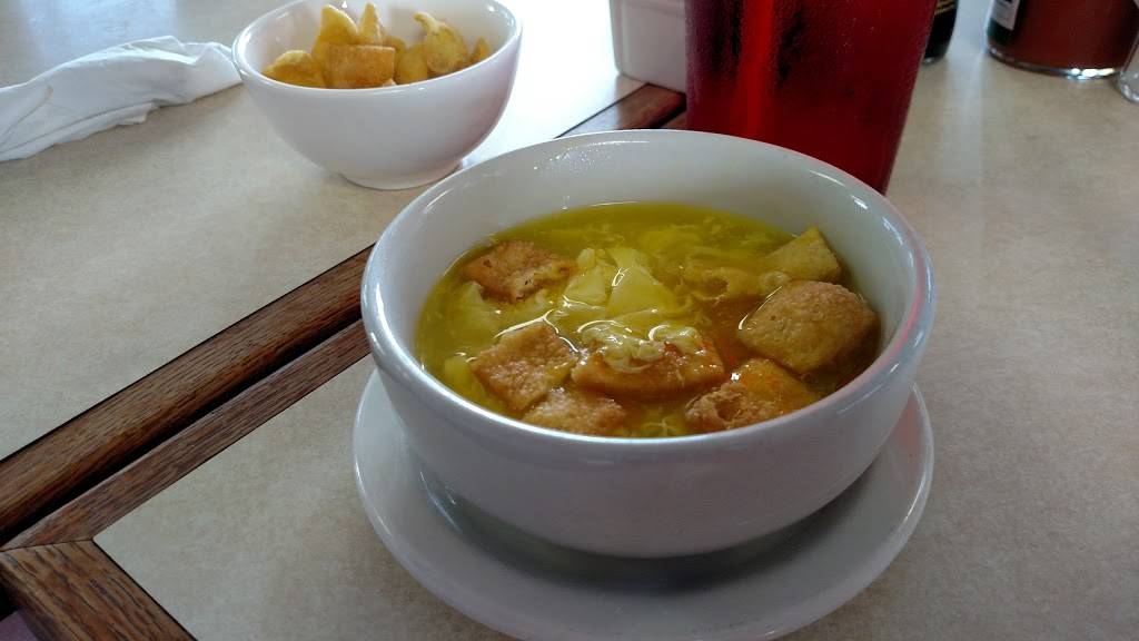 Quick Dine III | restaurant | 404 N Orange St, Butler, MO 64730, USA | 6602273780 OR +1 660-227-3780