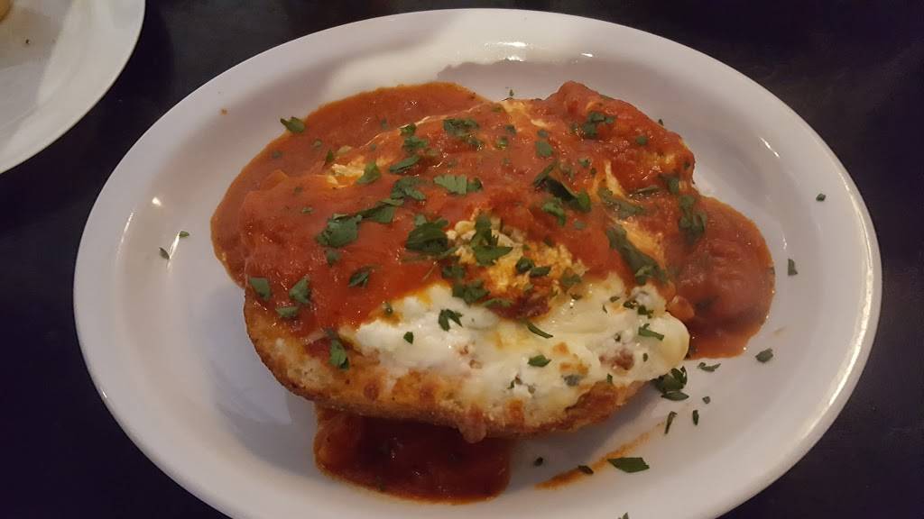 Brunos of Brooklyn - Italian Eatery | restaurant | 2112 Second St, Fort Myers, FL 33901, USA | 2392780211 OR +1 239-278-0211