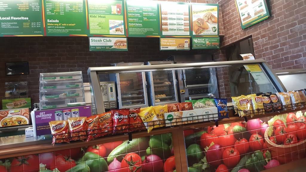 Subway | restaurant | 1040 Pleasant Grove Blvd Suite 100 Highland Crossing, Roseville, CA 95678, USA | 9167843200 OR +1 916-784-3200