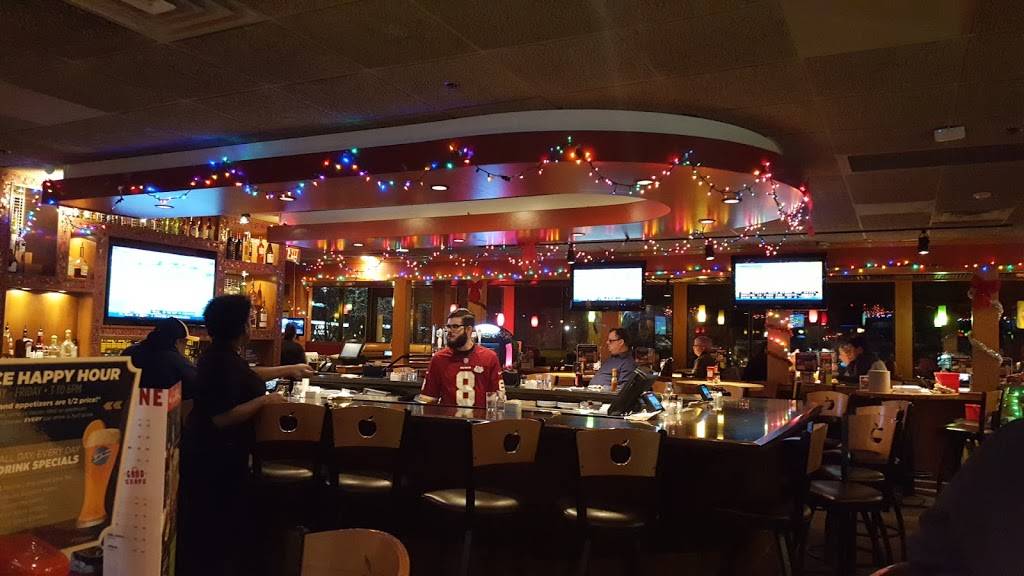 Applebees Grill + Bar | restaurant | 13850 Noblewood Plaza, Woodbridge, VA 22193, USA | 7036801523 OR +1 703-680-1523