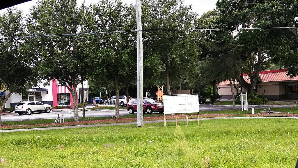 Long John Silvers | restaurant | 6440 FL-64, Bradenton, FL 34208, USA | 9417483353 OR +1 941-748-3353