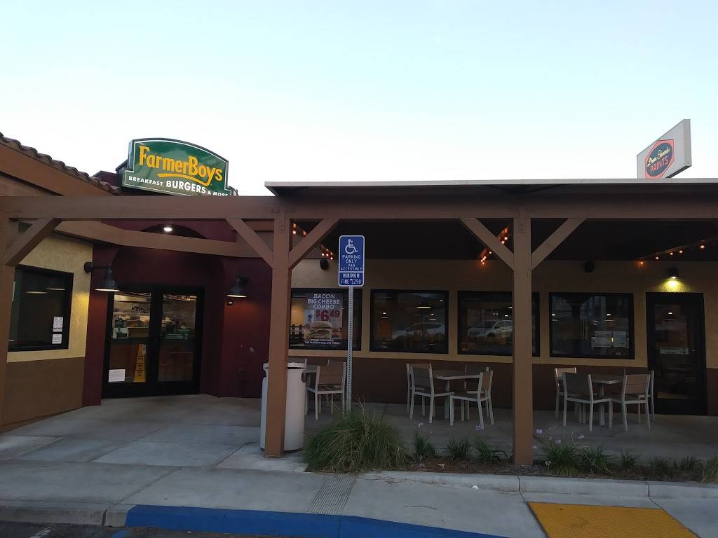 Farmer Boys | restaurant | 12240 Pigeon Pass Rd, Moreno Valley, CA 92557, USA | 9512433638 OR +1 951-243-3638