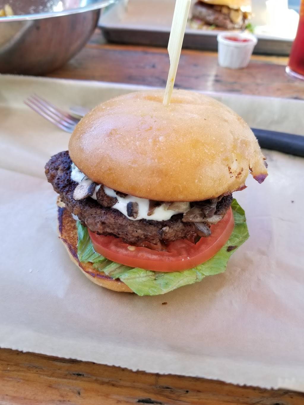 Hopdoddy Burger Bar | restaurant | 830 CA-1 #116, El Segundo, CA 90245, USA | 3104142337 OR +1 310-414-2337