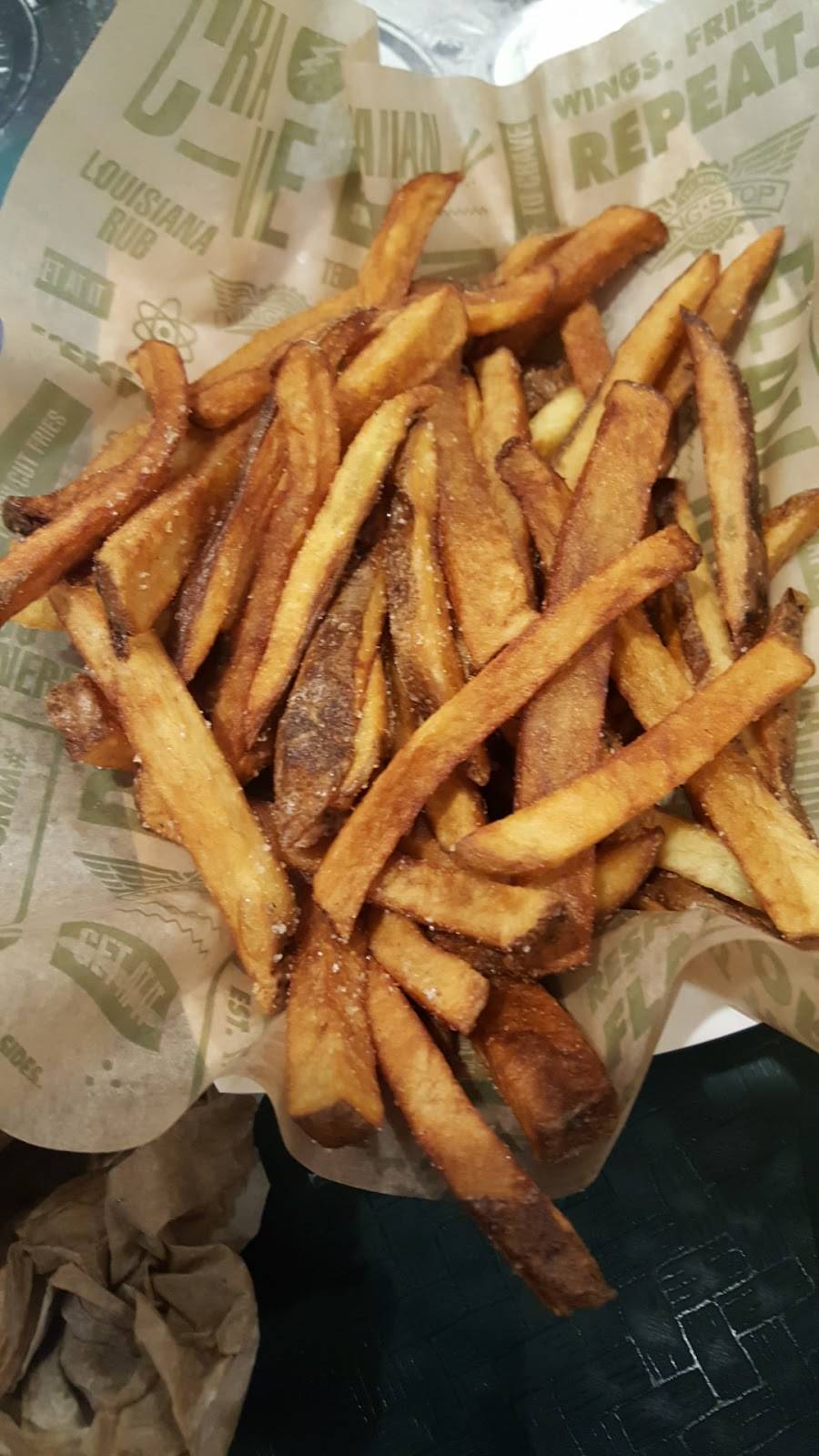 Wingstop | restaurant | 10435 Indianapolis Blvd b, Highland, IN 46322, USA | 2199249464 OR +1 219-924-9464