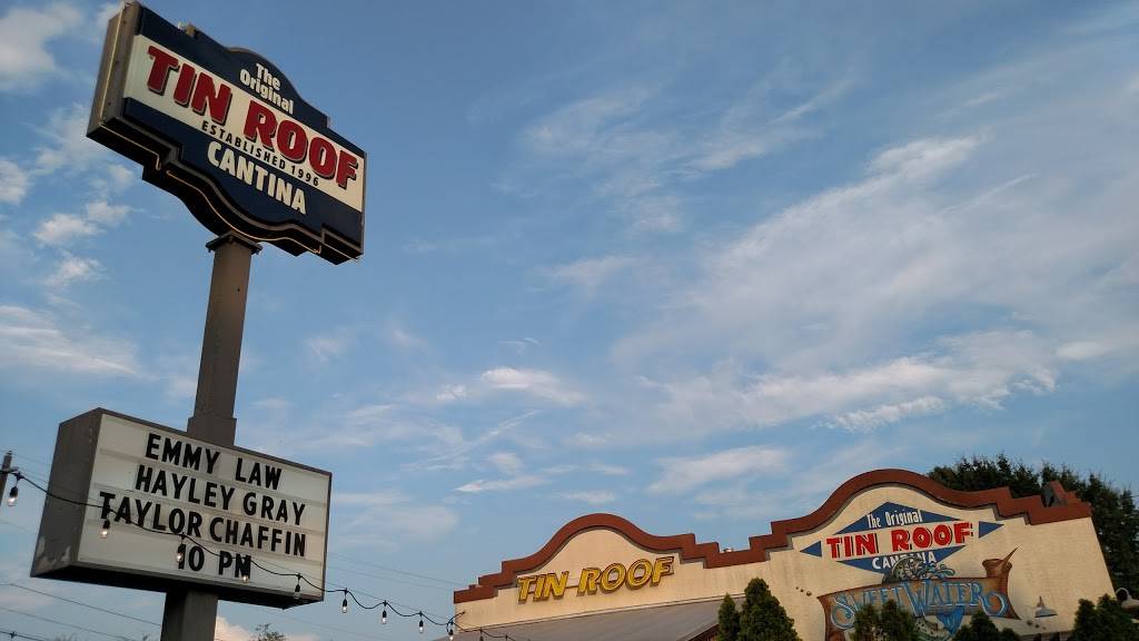 Tin Roof Cantina | restaurant | 2591 Briarcliff Rd NE, Atlanta, GA 30329, USA | 4043294700 OR +1 404-329-4700