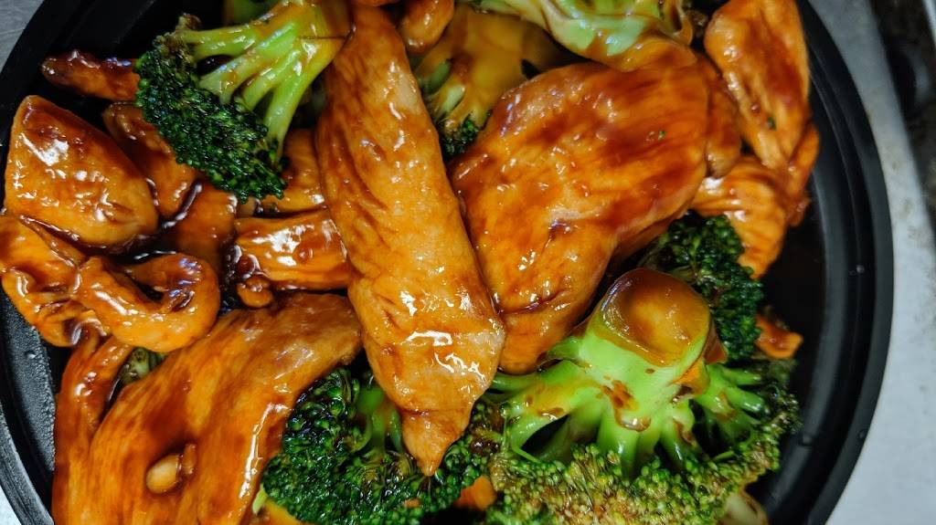 Ming Dynasty | restaurant | 12555 Collier Blvd # 8, Naples, FL 34116, USA | 2393522888 OR +1 239-352-2888