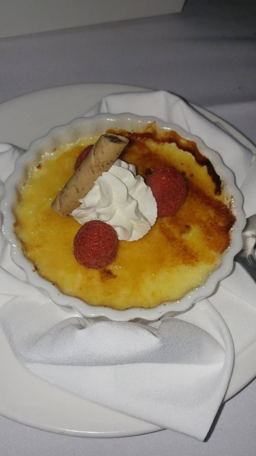 Gentelins On Broadway | restaurant | 122 E Broadway, Alton, IL 62002, USA | 6184656080 OR +1 618-465-6080