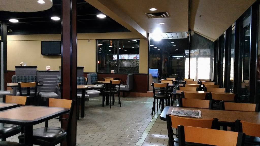 Burger King | restaurant | 809 Victoria St N, Kitchener, ON N2B 3C3, Canada | 5195781391 OR +1 519-578-1391