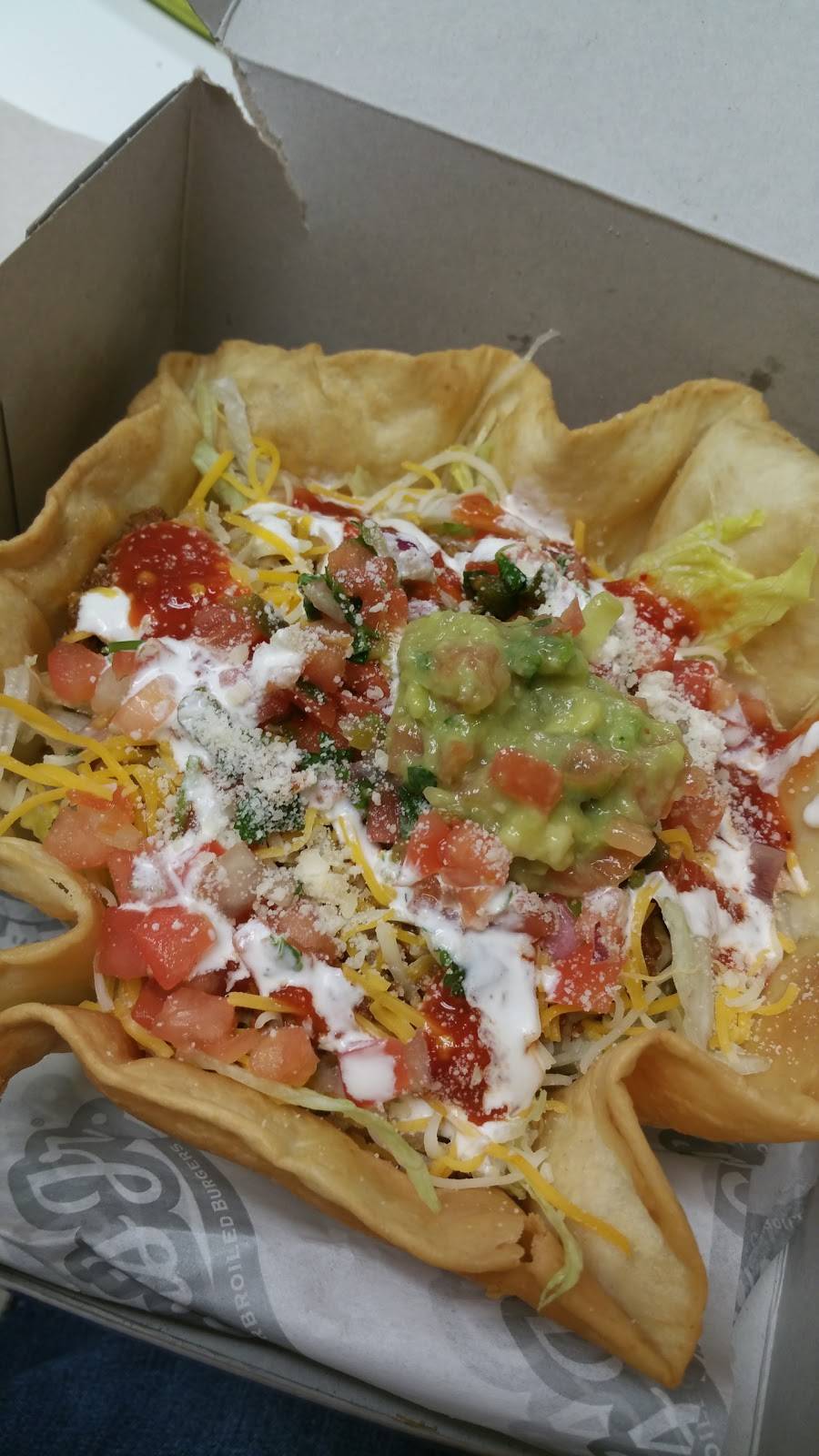 Carls Jr. / Green Burrito | restaurant | 5295 Holt Blvd, Montclair, CA 91763, USA | 9096211895 OR +1 909-621-1895