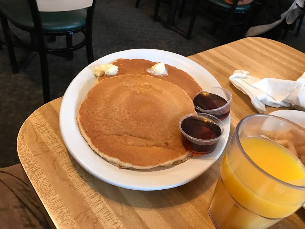 Waffle Factory | restaurant | 2253 Jackson Ave, Escalon, CA 95320, USA | 2098388888 OR +1 209-838-8888