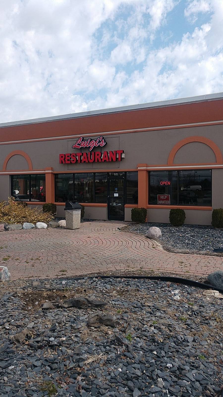 Luigis Family Restaurant | restaurant | 951 S Opdyke Rd, Auburn Hills, MI 48326, USA | 2487580100 OR +1 248-758-0100
