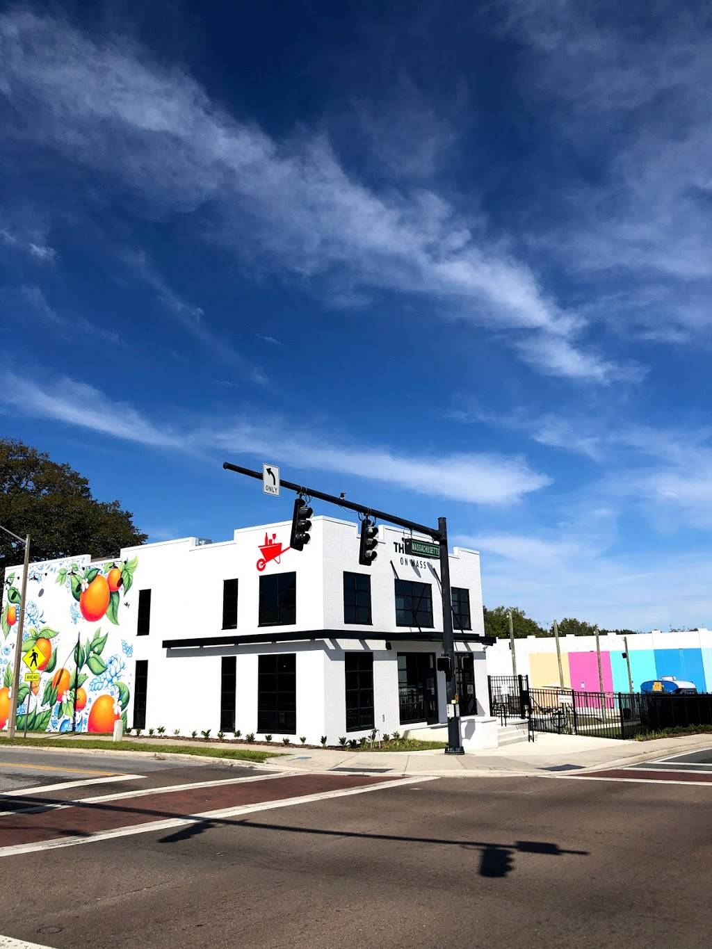 The Yard On Mass | restaurant | 802 N Massachusetts Ave, Lakeland, FL 33801, USA | 8633330330 OR +1 863-333-0330