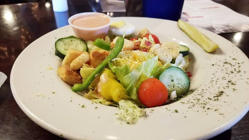 b.b. Perrins Sports Grille | restaurant | 608 Holly St NE, Decatur, AL 35601, USA | 2563551045 OR +1 256-355-1045