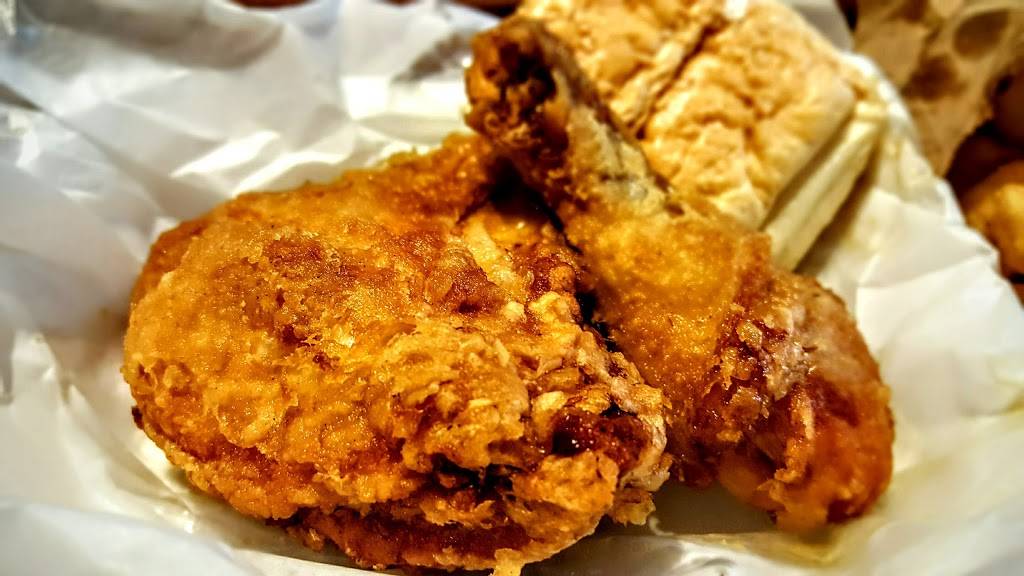 Firehouse Broasted Chicken | restaurant | 3825 147th St, Midlothian, IL 60445, USA | 7083895618 OR +1 708-389-5618