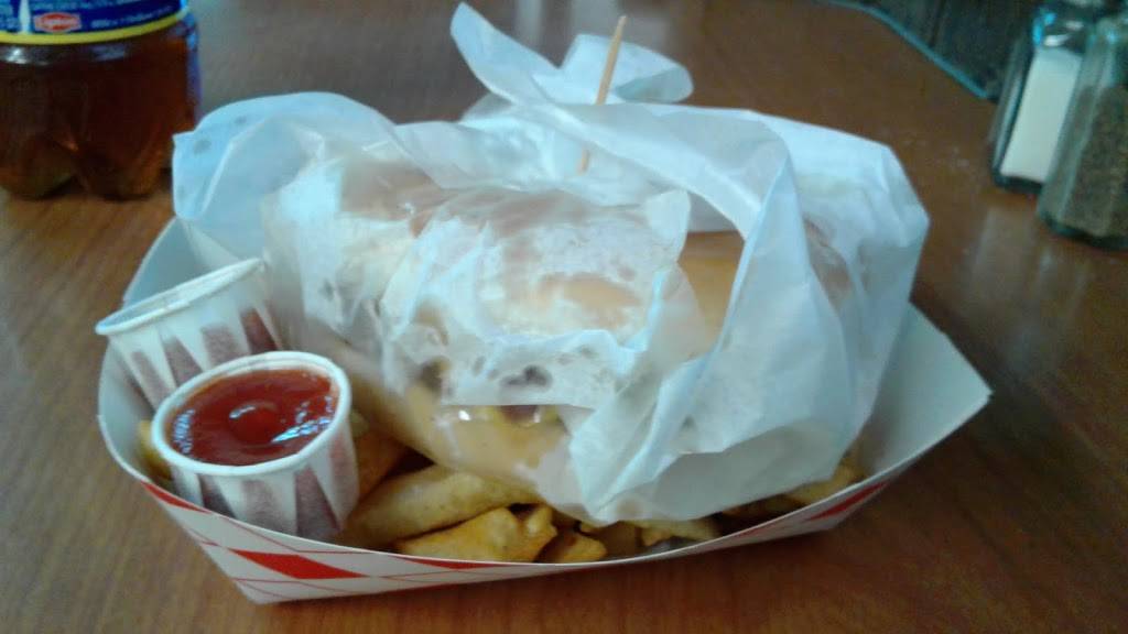 2-Ms Malt N Burger Mart | restaurant | 2014 Avenue H, Rosenberg, TX 77471, USA | 2812326501 OR +1 281-232-6501