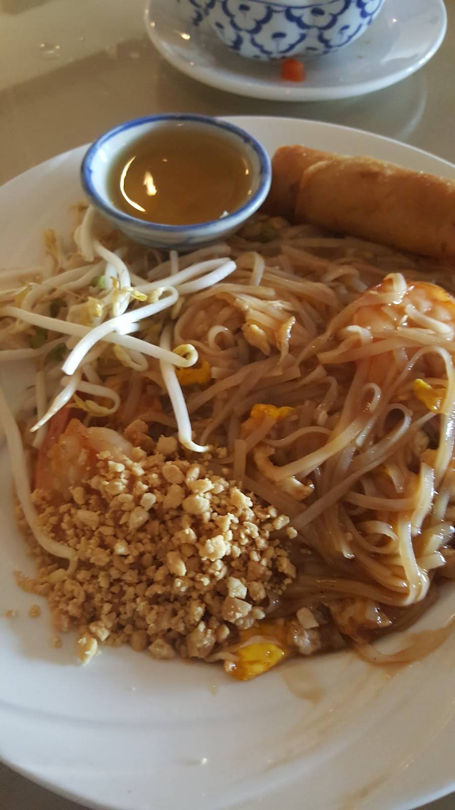 Lemongrass Thai | restaurant | 73 White Bridge Rd #107, Nashville, TN 37205, USA | 6153539411 OR +1 615-353-9411