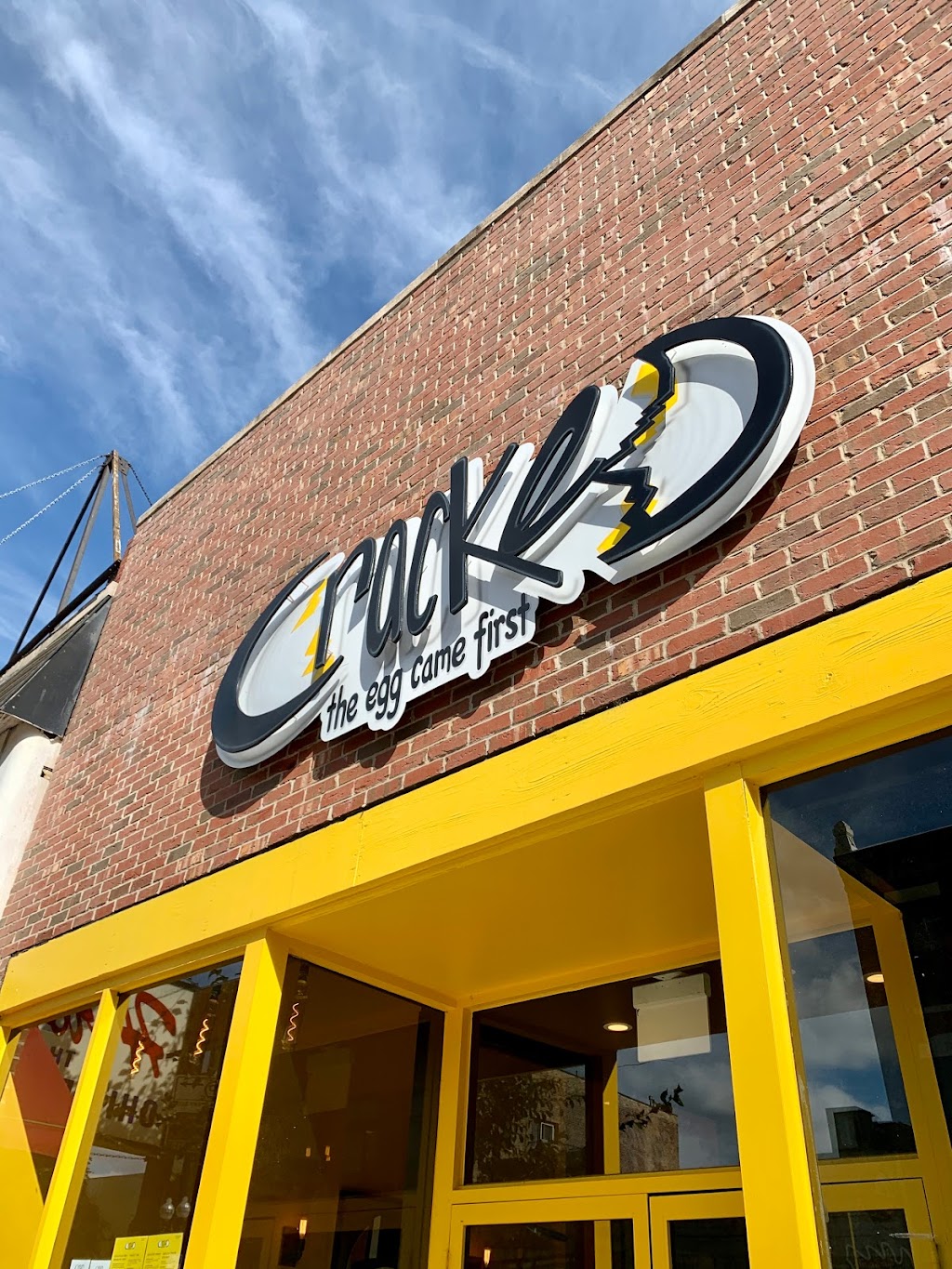 Cracked on Milwaukee | restaurant | 1359 N Milwaukee Ave, Chicago, IL 60622, USA | 3129892247 OR +1 312-989-2247