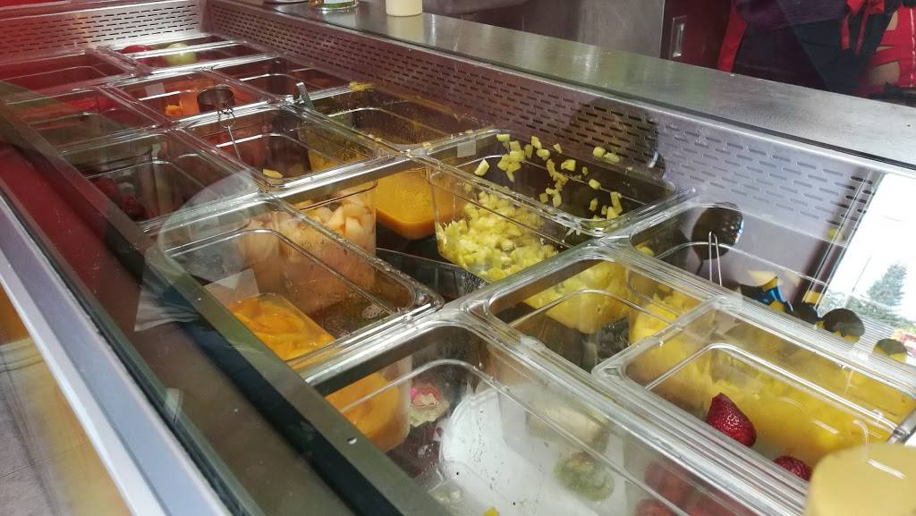 Delicious Empanadas | restaurant | 2438 Dufferin St, York, ON M6E 3T1, Canada | 6478272278 OR +1 647-827-2278