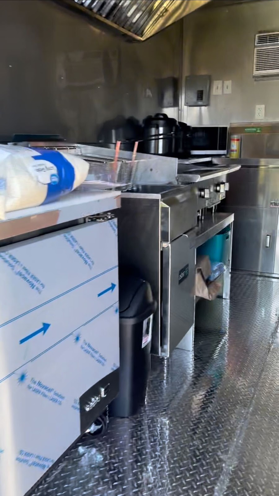 Havanas Food Truck | restaurant | 3225 FM 1960, Humble, TX 77338, USA | 8327924767 OR +1 832-792-4767