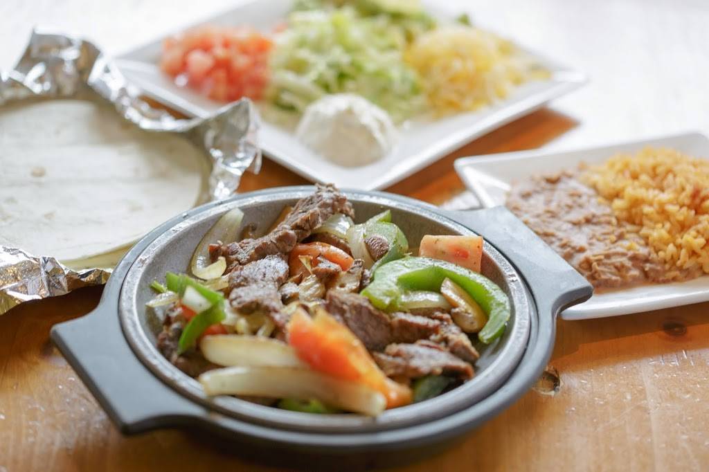 Mexican Fiesta | restaurant | 24310 Ford Rd, Dearborn Heights, MI 48127, USA | 3132743066 OR +1 313-274-3066