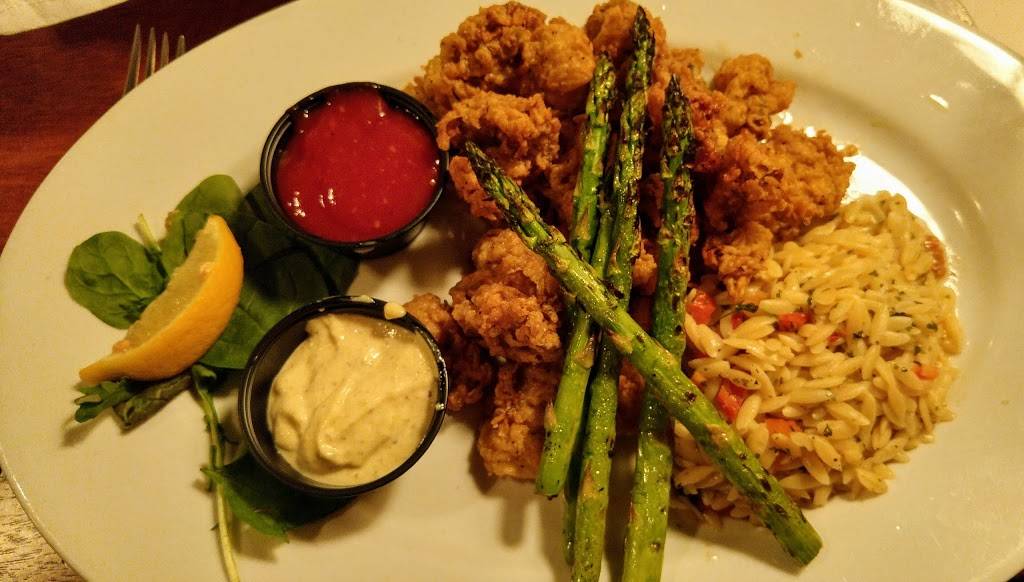 Rhetts River Grill & Raw Bar | restaurant | 2335 Seminole Trail Ste 100, Charlottesville, VA 22901, USA | 4349747818 OR +1 434-974-7818