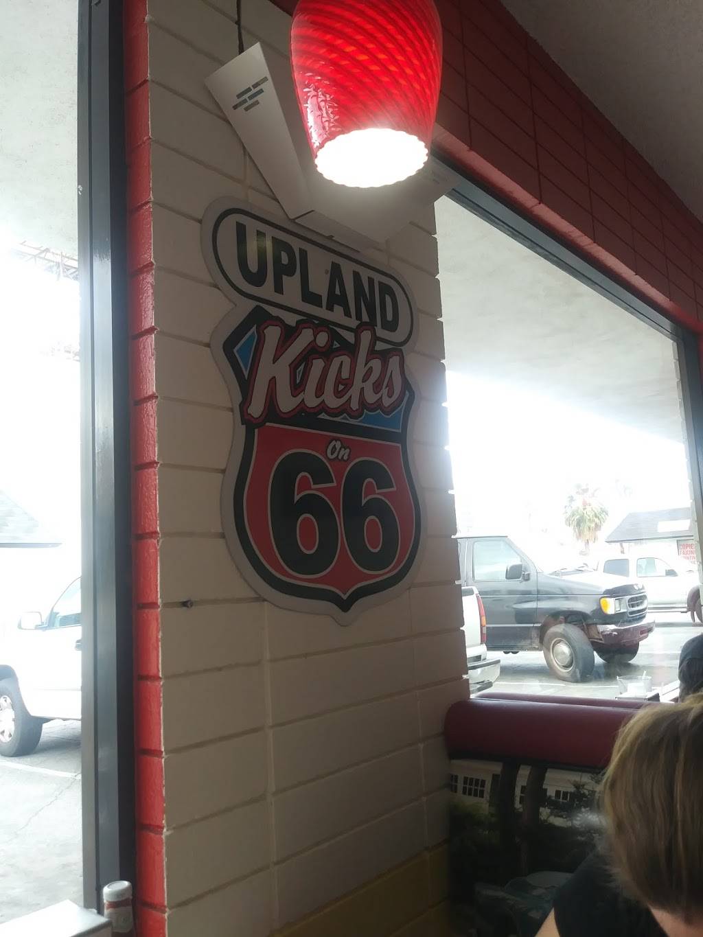 Jovis Diner | restaurant | 123 N E St, San Bernardino, CA 92401, USA | 9098884893 OR +1 909-888-4893